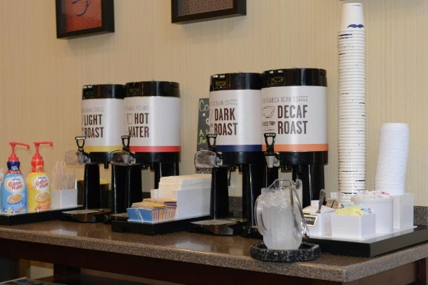 Hampton Inn By Hilton Knoxville-Norte image 12